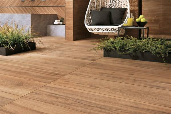pose carrelage extérieur